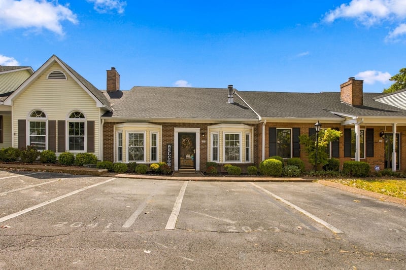 2041 Union Pl, Columbia, TN 38401