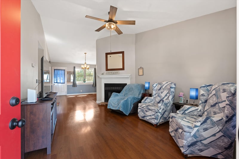 27 Rolling Meadows Dr, Goodlettsville, TN 37072