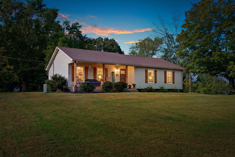 1140 Parkers Chapel Rd, Portland, TN 37148