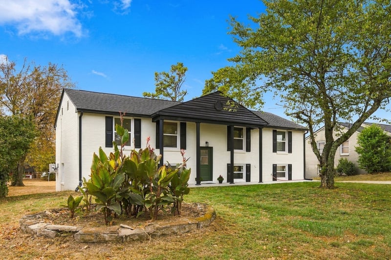 407 Lynn Dr, Nashville, TN 37211