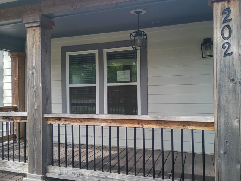202 Cherry St, Dickson, TN 37055