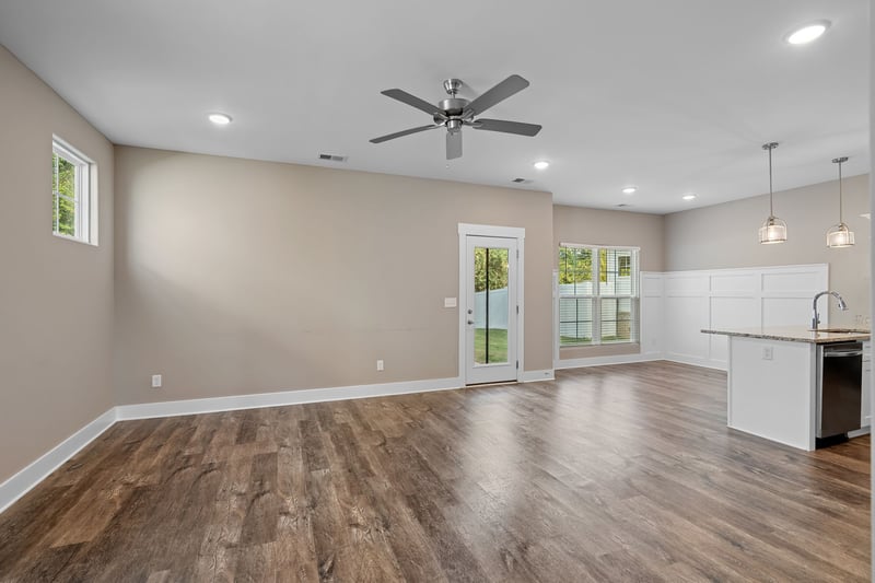 2117 Barringer Ln, Murfreesboro, TN 37128