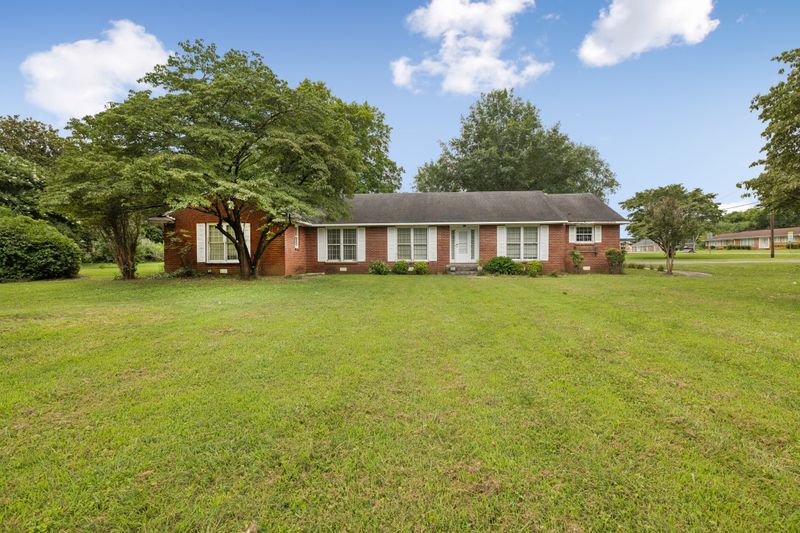 1700 E Main St, Murfreesboro, TN 37130