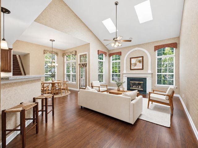 7001 Stone Run Dr, Nashville, TN 37211