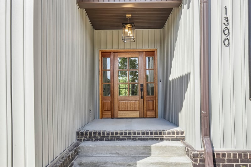 1300 Vickie Ln, Portland, TN 37148
