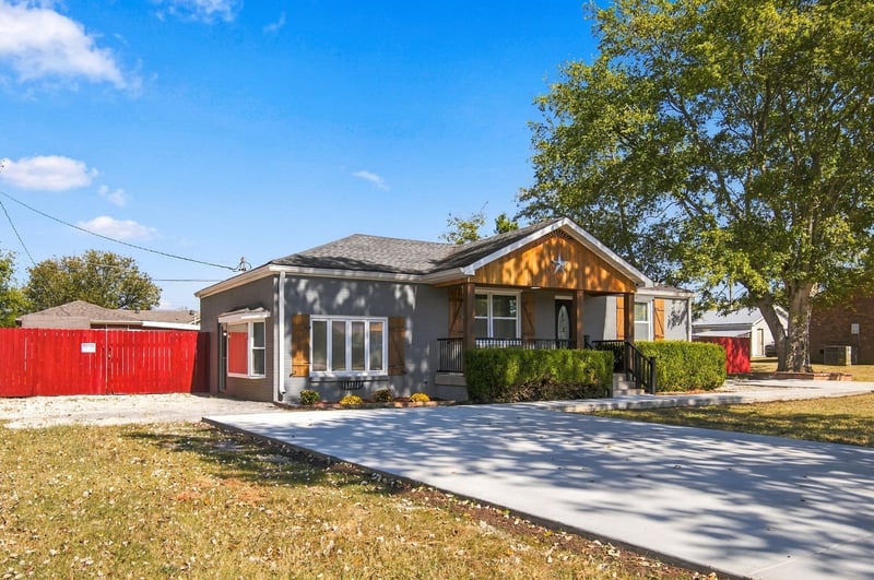 321 Breckinridge Dr, Smyrna, TN 37167