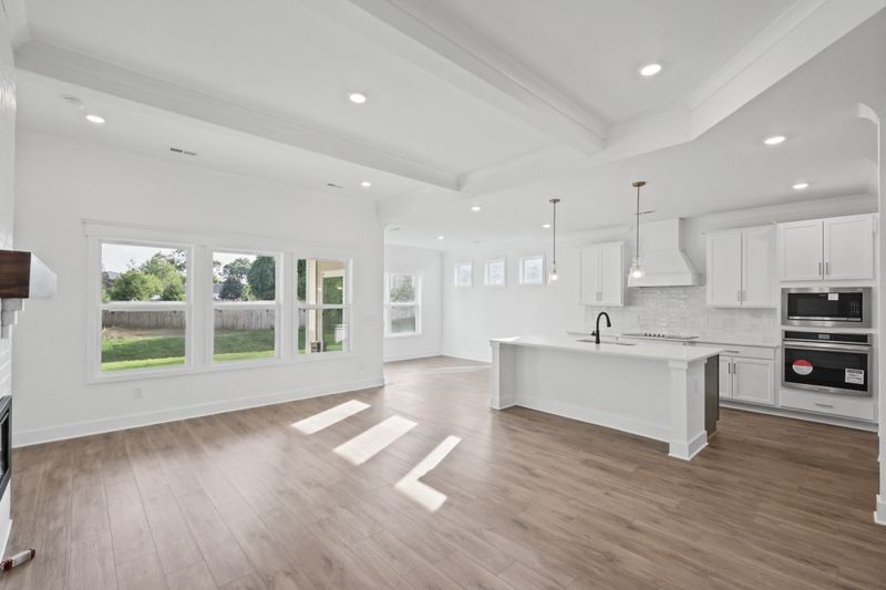 1875 Arbor Valley Rd, Spring Hill, TN 37174