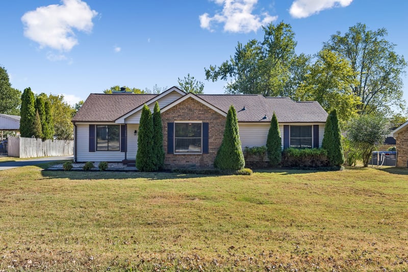 320 Raindrop Ln, Hendersonville, TN 37075