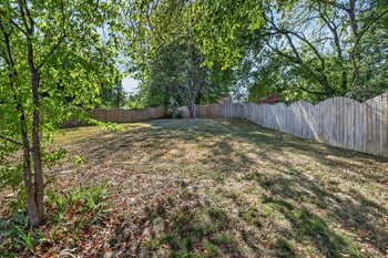 2821 Creekview Dr, Nashville, TN 37217