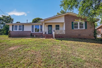 2821 Creekview Dr, Nashville, TN 37217