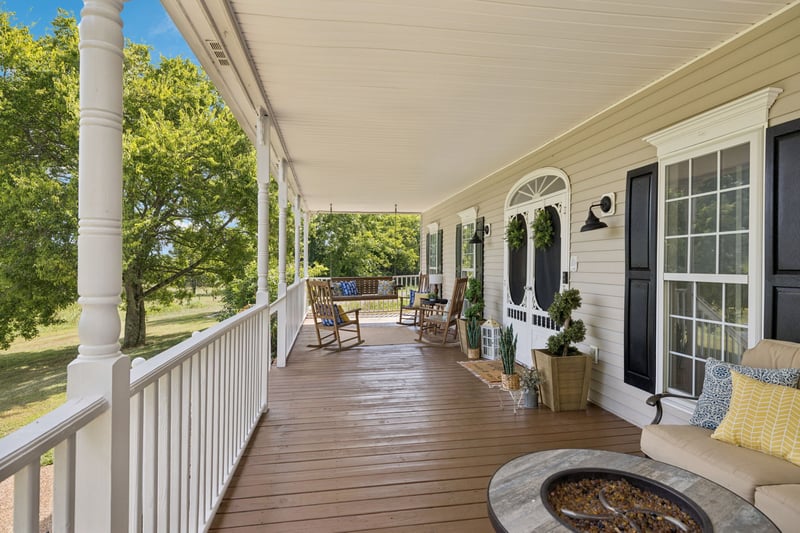4235 Little Pond Ln, Thompsons Station, TN 37179