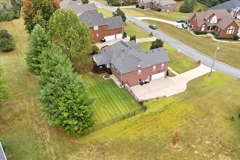 4006 Pilgrim Trl, Greenbrier, TN 37073