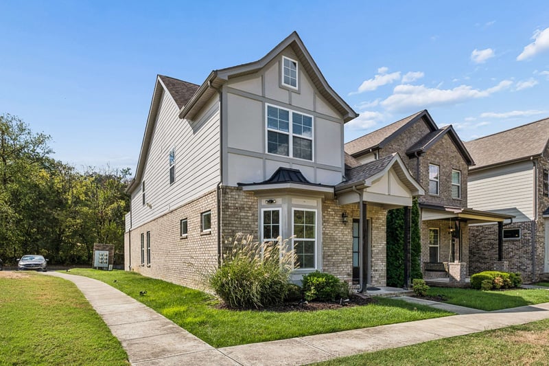 200 Cedar Place Row, Nashville, TN 37221