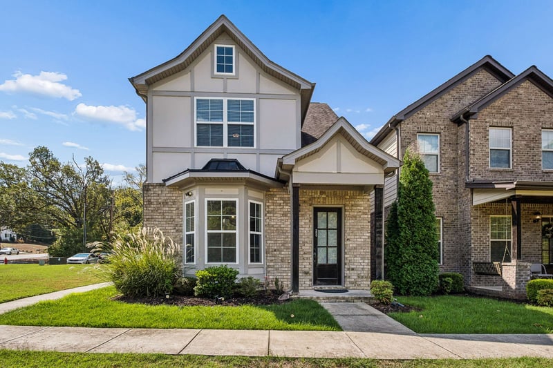 200 Cedar Place Row, Nashville, TN 37221