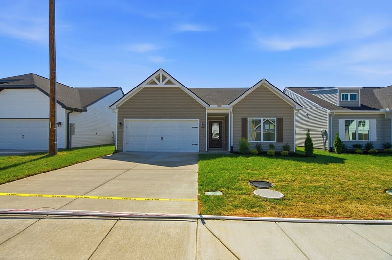 2032 Northwind Ct, Cedar Hill, TN 37032
