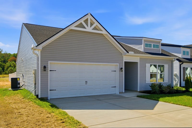 2012 Northwind Ct, Cedar Hill, TN 37032