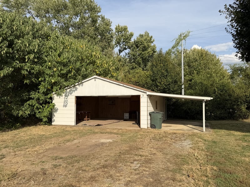 106 Fountain Head Rd, Portland, TN 37148
