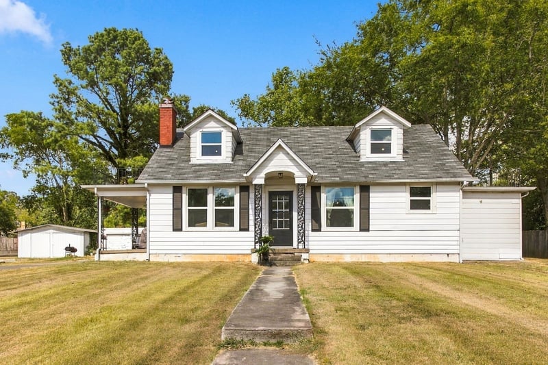 406 Adams Ave, Mount Pleasant, TN 38474