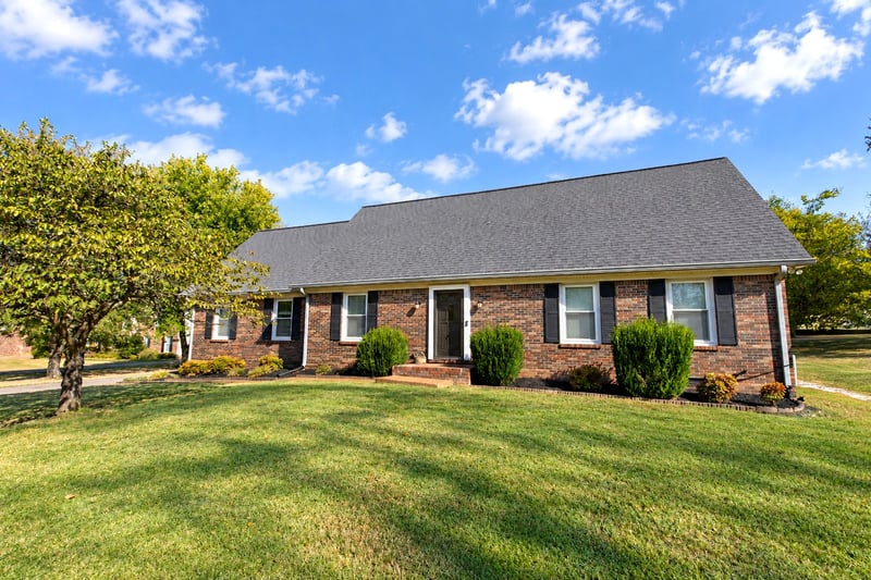 115 Herman Harrison Dr, Hendersonville, TN 37075