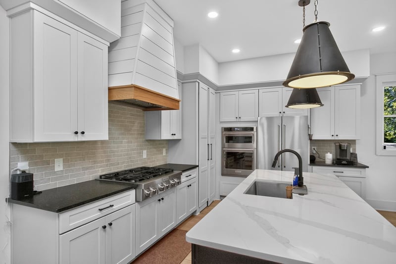 1897 New Lewisburg Hwy, Columbia, TN 38401