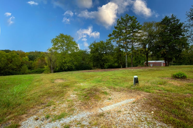 2413 Steve Dr, Columbia, TN 38401