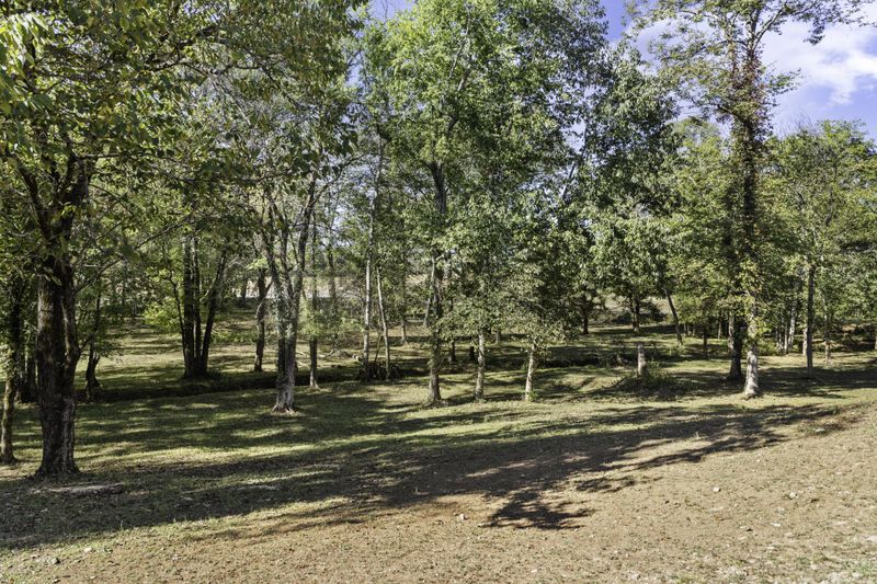 2410 Concord Church Rd, Columbia, TN 38401