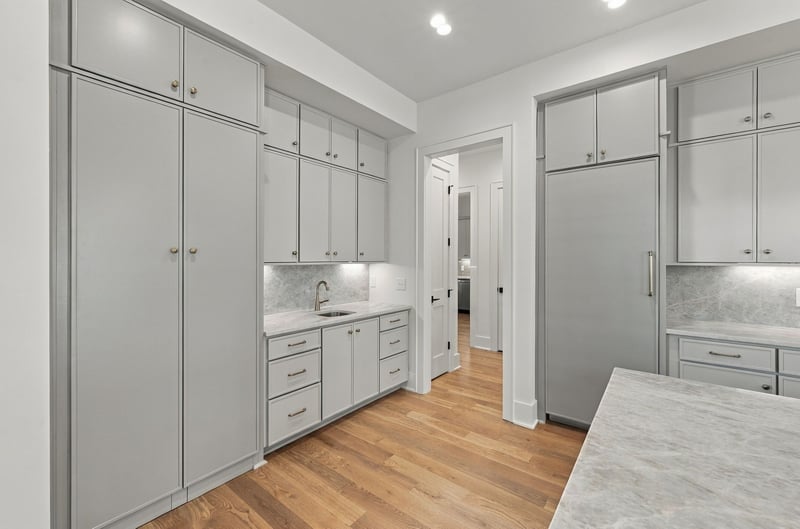 2203 Castleman Dr, Nashville, TN 37215