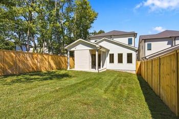 2203 Castleman Dr, Nashville, TN 37215