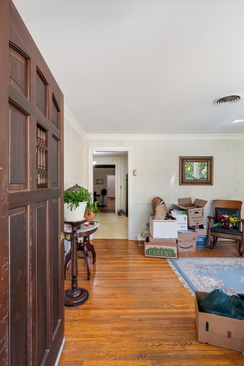 215 Shevel Dr, Goodlettsville, TN 37072