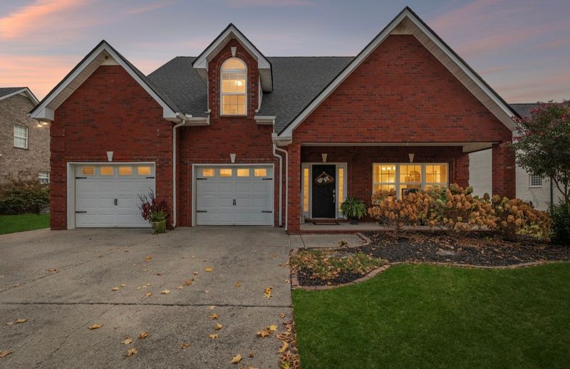5130 Reagan Dr, Murfreesboro, TN 37129