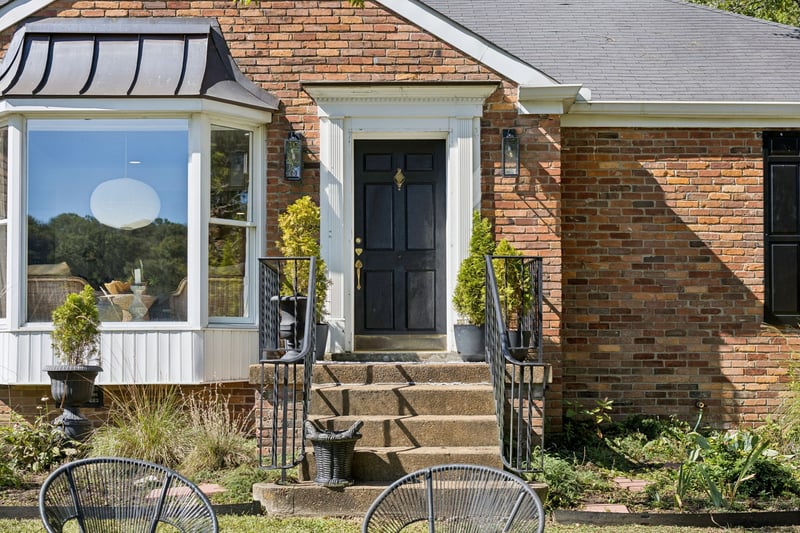 313 Jocelyn Hollow Cir, Nashville, TN 37205