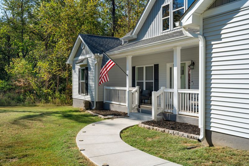 7862 Bill Moss Rd, White House, TN 37188