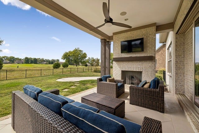 1504 Foxland Blvd, Gallatin, TN 37066