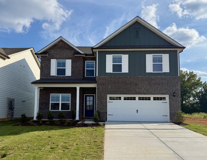 509 Charlie Pl, White House, TN 37188