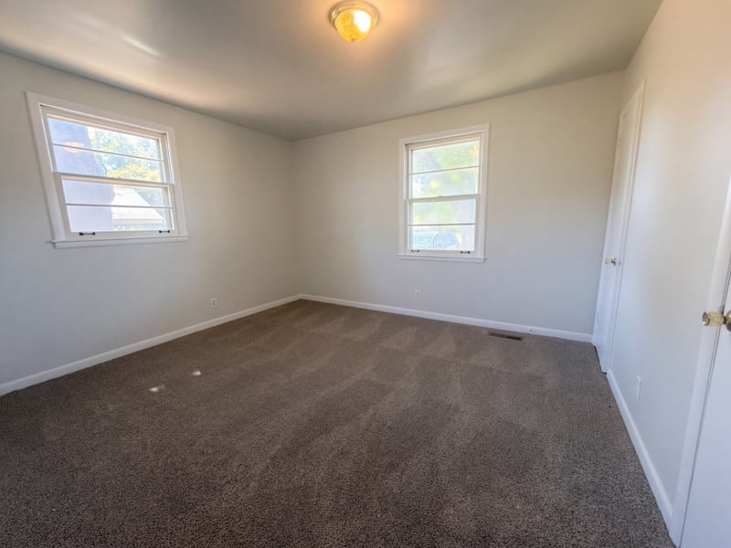 561 Augusta Dr, Hermitage, TN 37076
