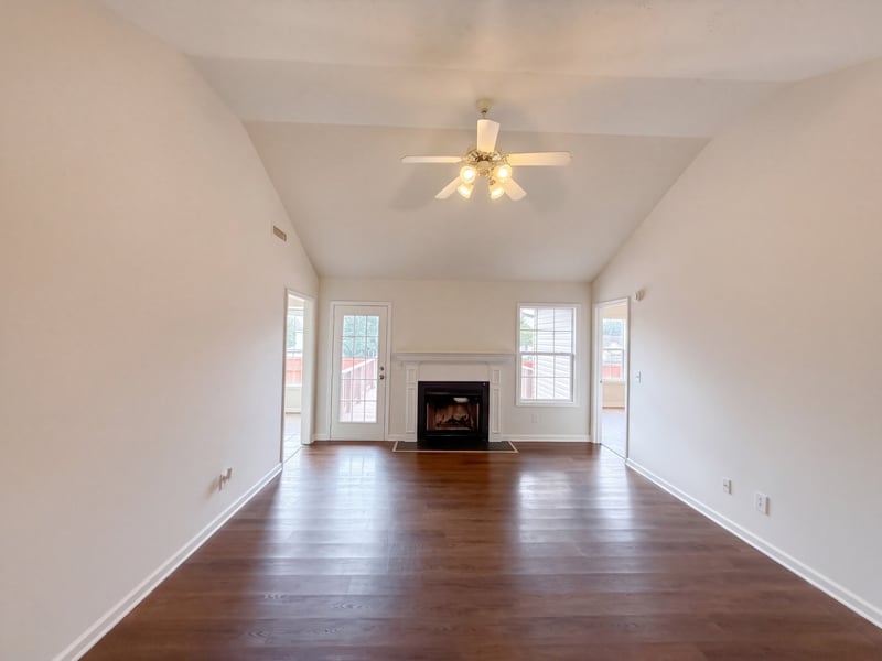 5002 Hectare Ln, La Vergne, TN 37086