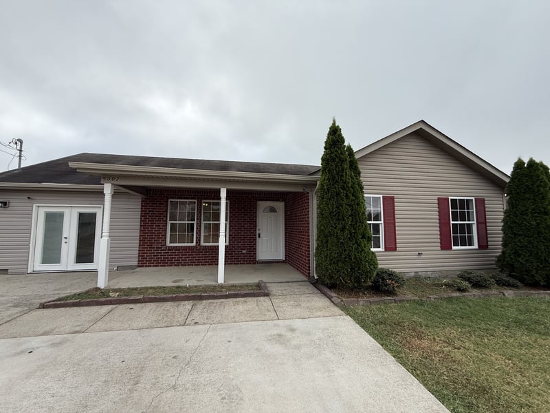 5002 Hectare Ln, La Vergne, TN 37086