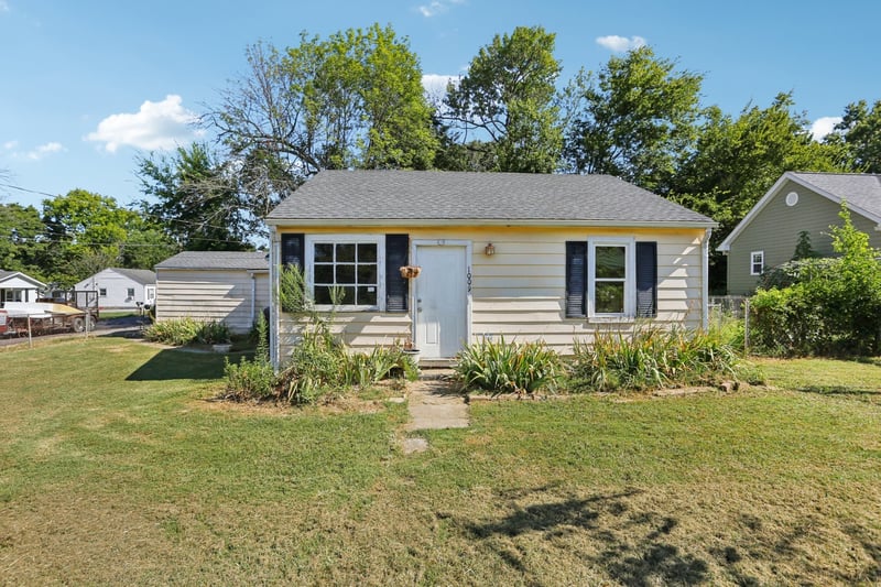 1009 Center St, Lebanon, TN 37087