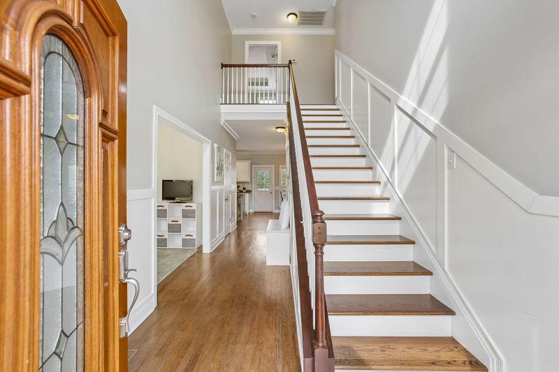 1432 Oak Leaf Dr, Columbia, TN 38401