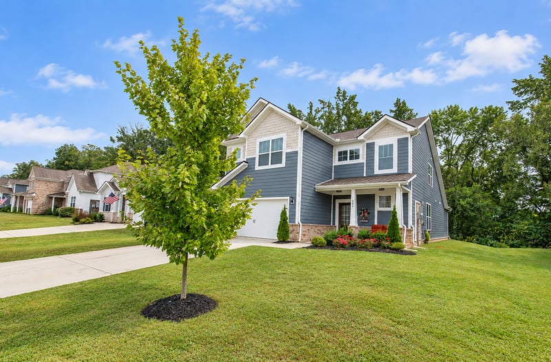 567 Ballard Dr, White House, TN 37188