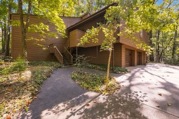 724 Pine Hill Ln, Nashville, TN 37221