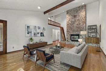 724 Pine Hill Ln, Nashville, TN 37221