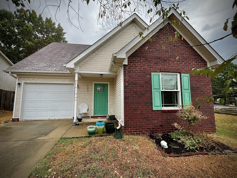7504 W Winchester Dr, Antioch, TN 37013