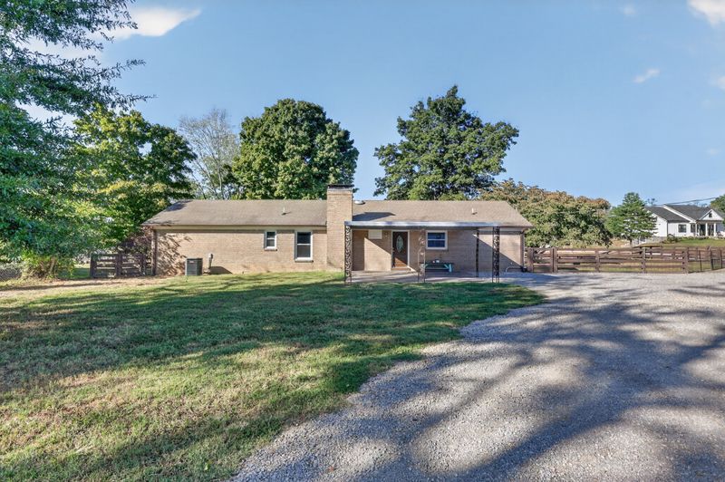 1531 Frye Rd, Columbia, TN 38401