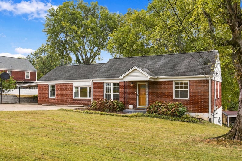 2235 Aubrey Ct, Nashville, TN 37214