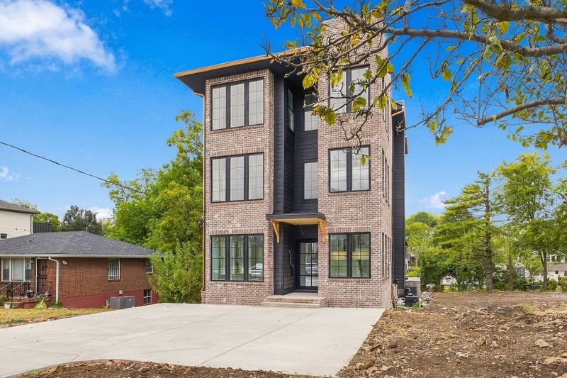 1427 15th Ave S, Nashville, TN 37212