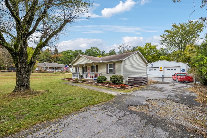 40 Roberts Ln, Lebanon, TN 37087
