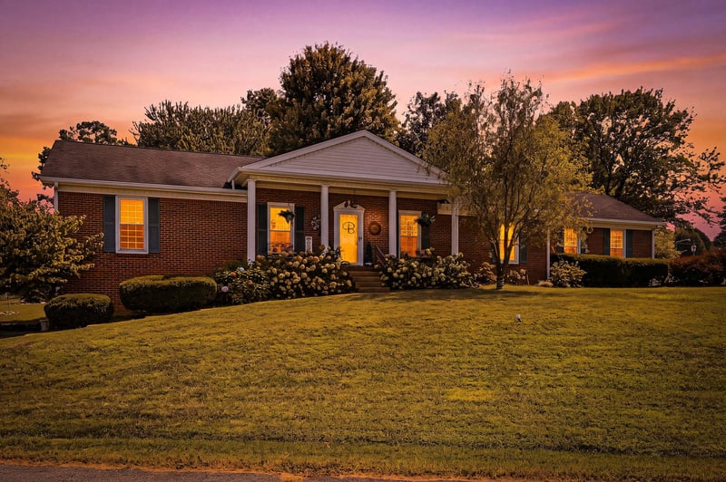 300 Stonewall Dr, Springfield, TN 37172