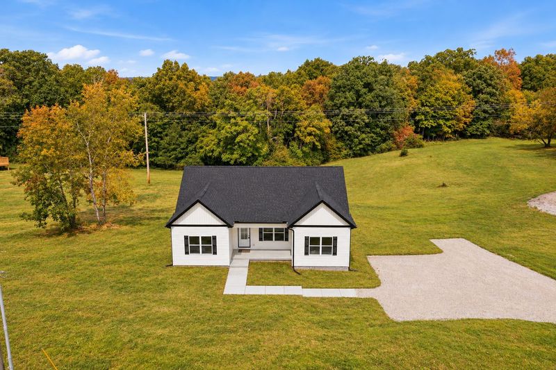 1434 East Piney Rd, Dickson, TN 37055