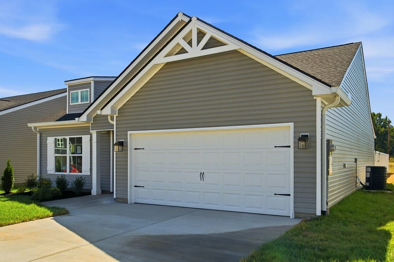 2042 Northwind Ct, Cedar Hill, TN 37032